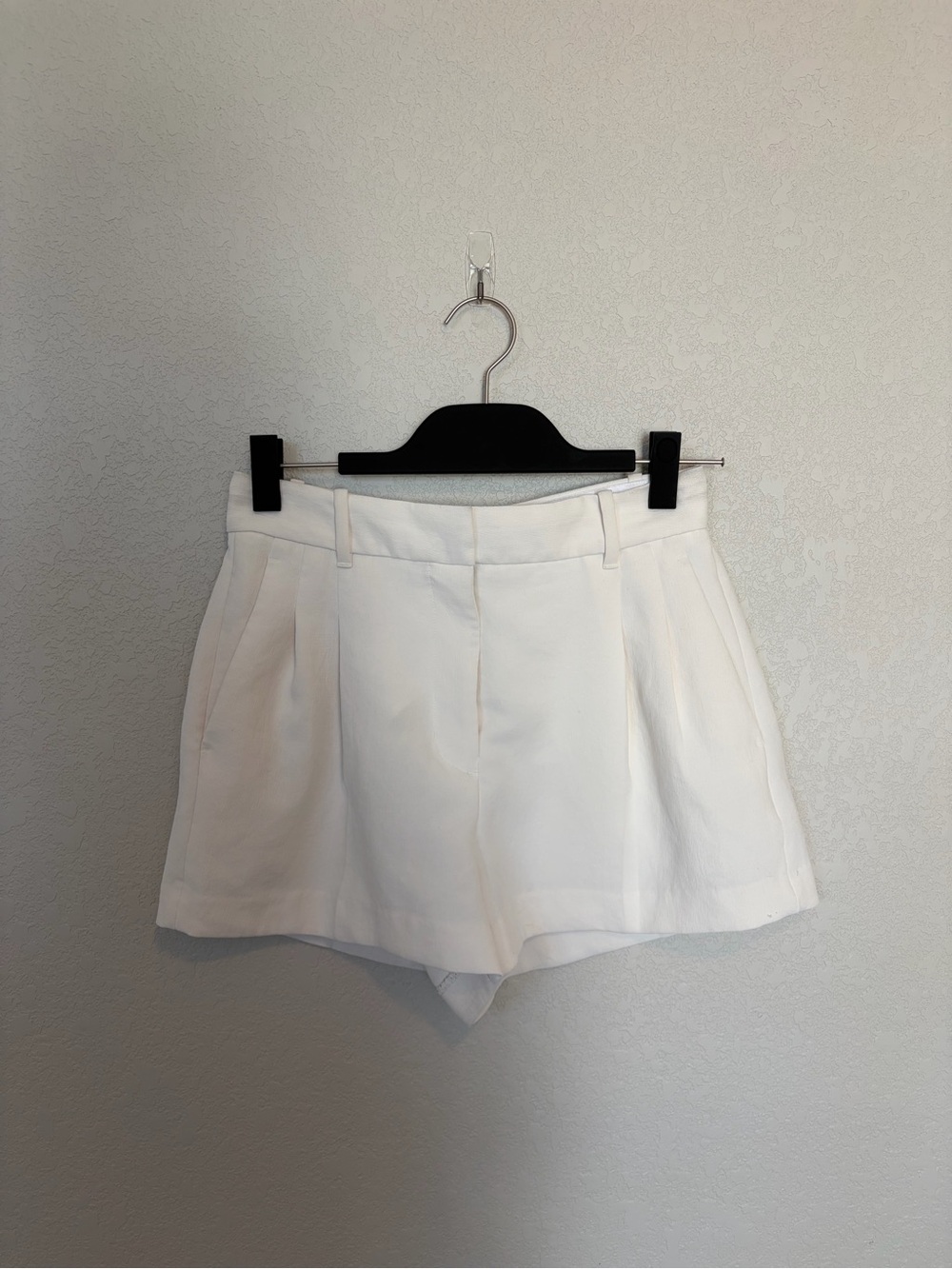 ARITZIA Effortless Mini Short